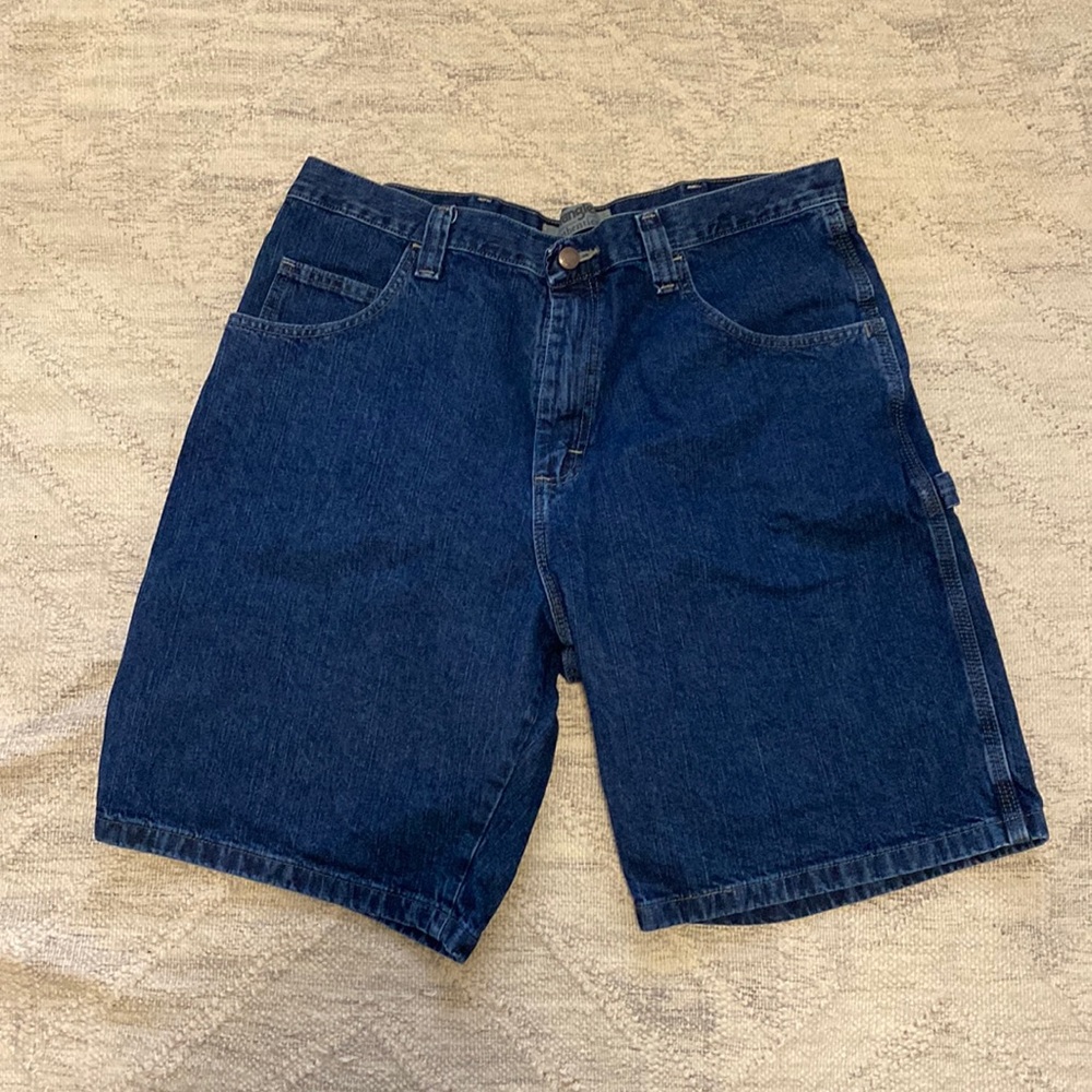Men’s Wrangler jorts. Size 38